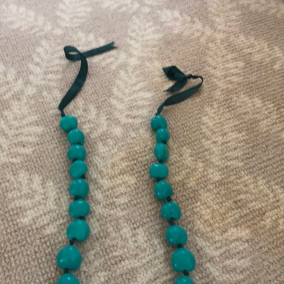 Neckless - Picture 2 of 2